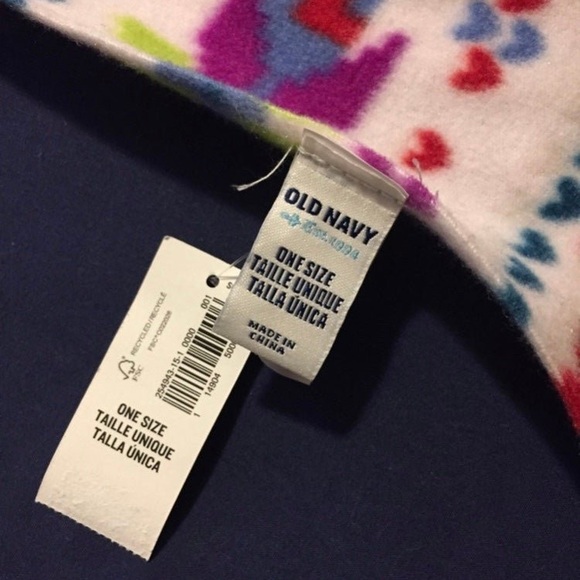 Old Navy Fleece Scarf NWT - Picture 6 of 6